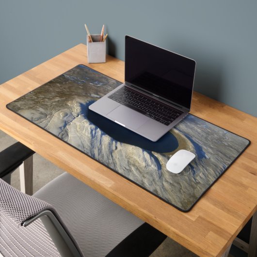 ケベック、カナダの航空鼠径部クレーター。 デスクマット (オフィス2)