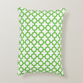 ケリーモノグラムのグリーンクローバーパターン アクセントクッション (裏面(縦))