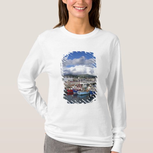 ケリー県ディングル、町と港 Tシャツ (正面)