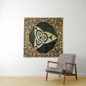 ケルティックトリニティノットオンフォレストシャドウズ  タペストリー (インサイチュ(横))