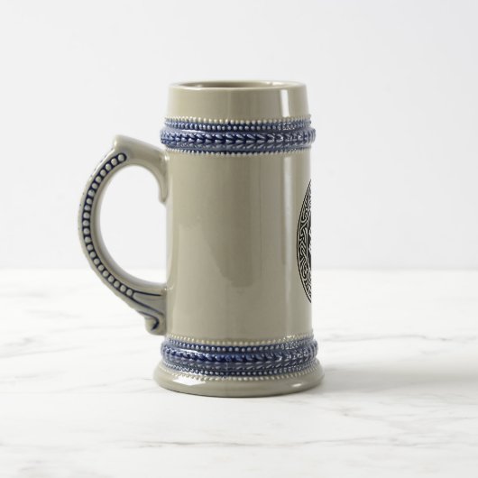 ケルトとバイキングインスパイアのアートワークBeer Stein ビールジョッキ (左)