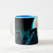 ケルトのストーンヘンジ、月と星の天文学イギリス ツートーンマグカップ (正面左)