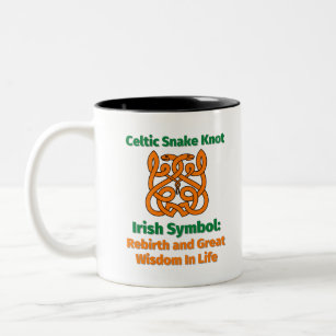 ケルトのヘビの結び目アイルランドのシンボル：再生素晴らしと ツートーンマグカップ