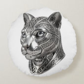 ケルトの銀の猫の頭 - 隠密の戦士へ ラウンドクッション (裏面)