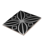 ケルトインスパイアタイル# 4グレーステンレス鋼ルック タイル (側面)