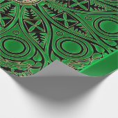 ケルト人のTriskeleのアイルランドの緑の曼荼羅 ラッピングペーパー (角)