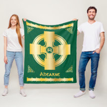 ケルト十字と結び文字Aモノグラムと名前F