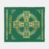 ケルト十字と結び目の文字Mモノグラムと名前 フリースブランケット (正面(横))