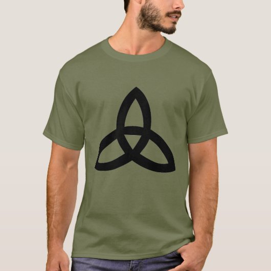 ケルト族のアイルランドの神聖な記号 Tシャツ (正面)
