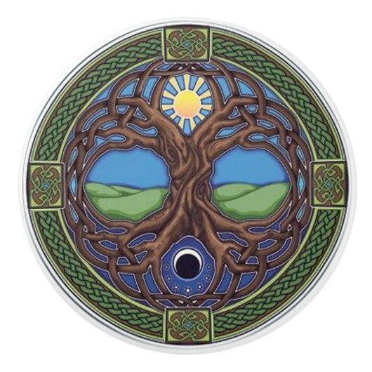 ケルト族のデザインのドアか引出しのノブ セラミックノブ (正面)