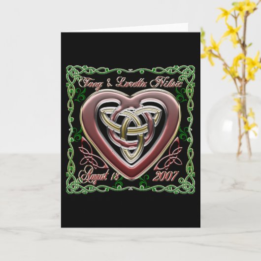 ケルト族のハート結婚するか、または記念日のデザインカード カード (黄色い花)