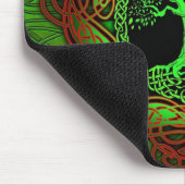 ケルト族の木(照らされた版) マウスパッド (コーナー)