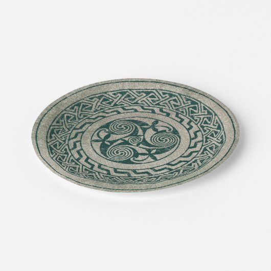 ケルト族の結び糸細工の緑のアイルランドの円形浮彫りパターン ペーパープレート (アングル)