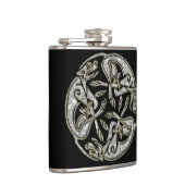 ケルト族犬の伝統的なオーナメントの金ゴールドおよび銀 フラスク (右)