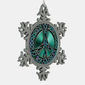 ケルト結び目模様のピースサインの雪片のオーナメント スノーフレークピューターオーナメント (左)