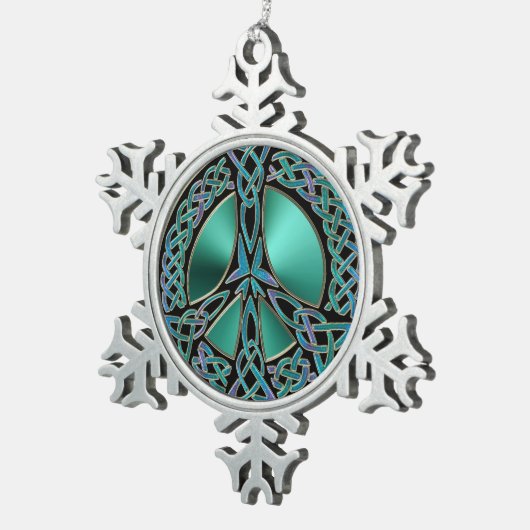 ケルト結び目模様のピースサインの雪片のオーナメント スノーフレークピューターオーナメント (右)
