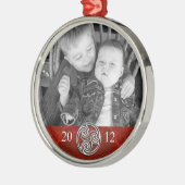 ケルト結び目模様のTriskelionの赤いクリスマスの写真Ornam メタルオーナメント (左)