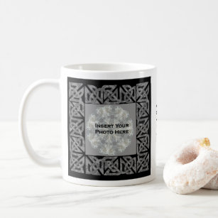 ケルト結び目模様シルバーデザインパーソナライズされた写真  コーヒーマグカップ