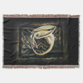 ケルト結び目模様ワーククリームドラゴン スローブランケット (正面)