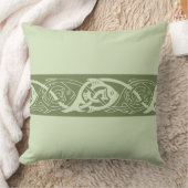 ケルト結び糸細工魚の緑 クッション (ブランケット)