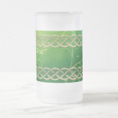 ケルト緑のノット葉と フロストグラスビールジョッキ (中央)