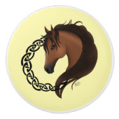 ケルト色の茶色の馬黄 セラミックノブ (正面)