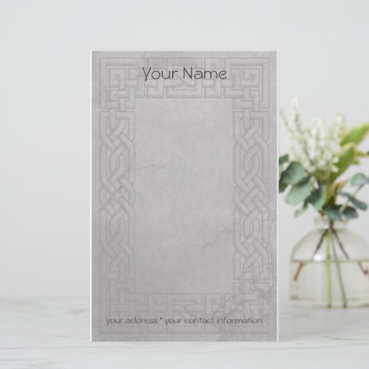 ケルト語は薄暗がりを尾行します 便箋 (スタンド正面)