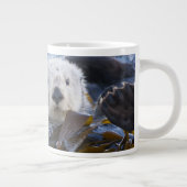 ケルプに包まれたラッコ ジャンボコーヒーマグカップ (右)