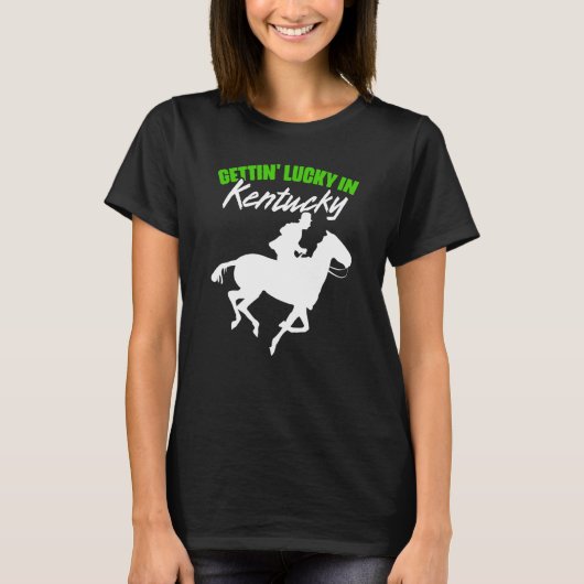 ケンタッキー競馬ダービーで幸運を手にする馬 Tシャツ (正面)