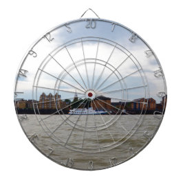 ケントのグレーブゼンド。 ダーツボード