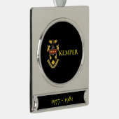 ケンパー軍隊スクール&カレッジオーナメント シルバープレートバナーオーナメント (右)