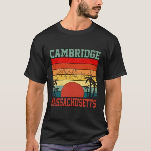 ケンブリッジ・マサチューセッツ Tシャツ (正面)