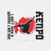 ケンポファイターウェポン拳法インストラクター空手マルティ フリースブランケット (正面(横))