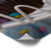 ケーキスタンドにチョコレートカップケーキ2 ポスター (角)