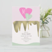 ケーキフェイク金ゴールドモノグラムのブライダルシャワー 招待状 (スタンド正面)