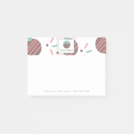 ケーキポップ・アートの振りかけるベーカリーケーキのビジネスロゴ ポストイット