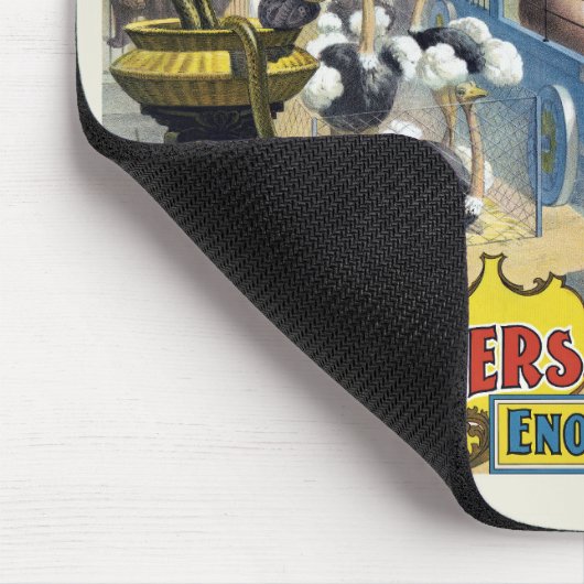 ケージに野生動物が入ったサーカスのポスター マウスパッド (コーナー)