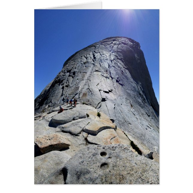 ケーブルの底から半円屋根 – Yosemite (正面)