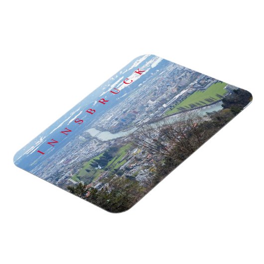 ケーブルカー冷蔵庫用マグネットから見たインスブルック マグネット (左側)