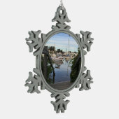 ケープコッドのクリスマスのオーナメント -- Falmouth港 スノーフレークピューターオーナメント (左)