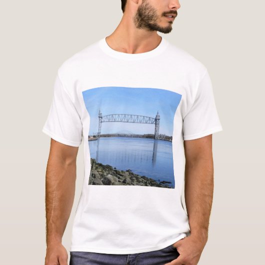 ケープコッド運河鉄道橋 Tシャツ (正面)