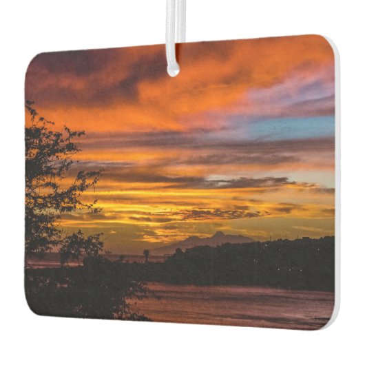 ケープヴェルデ，プライアの夕日 カーエアーフレッシュナー (左)