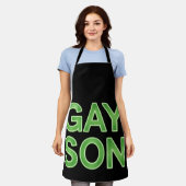 ゲイの息子が面白いLGBTQプライド エプロン (着用した状態)
