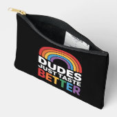 ゲイの虹のLGBTQ おもしろTシャツ 男はただおいしい アクセサリーポーチ (見開き)
