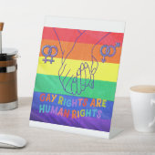 ゲイは権利を有する 台座サイン (インサイチュ)