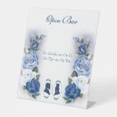 ゲイグロームズリージェンシーブルーバラ 台座サイン (正面)