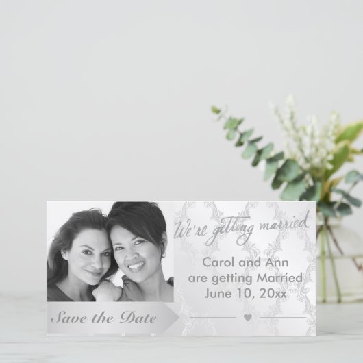 ゲイシルバーダマスク結婚式の写真日付を保存 セーブザデート (スタンド正面)