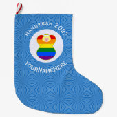 ゲイプライスブロンドエンジェルハヌカーパーソナライズされた国旗 ラージクリスマスストッキング (正面)