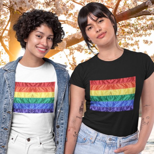 ゲイプライドクラシックフェイクシルクレインボーフラッグLGBT クール Tシャツ