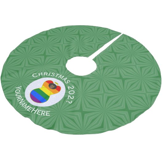 ゲイプライドブラックエンジェル国旗のクリスマスパーソナライズされた ブラッシュドポリエステルツリースカート (アングル)